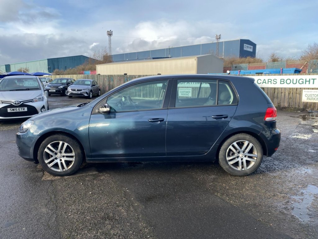 Used Volkswagen Golf 2009 for sale - 77621366: Photo 4