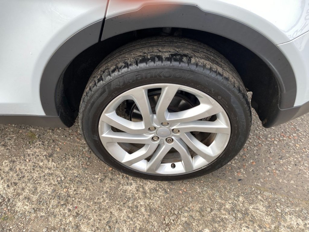 Used Land Rover Discovery Sport 2017 for sale - 76665739: Photo 24