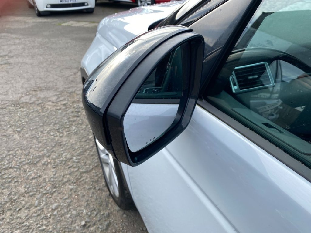 Used Land Rover Discovery Sport 2017 for sale - 76665739: Photo 25