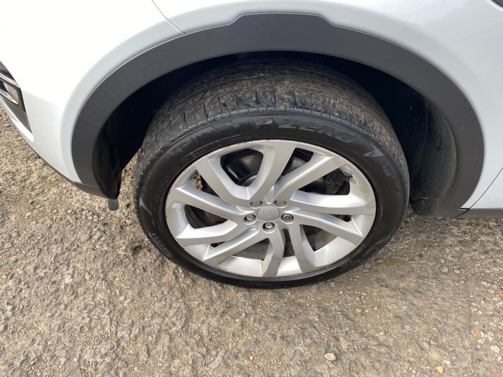 Used Land Rover Discovery Sport 2017 for sale - 76665739: Photo 26