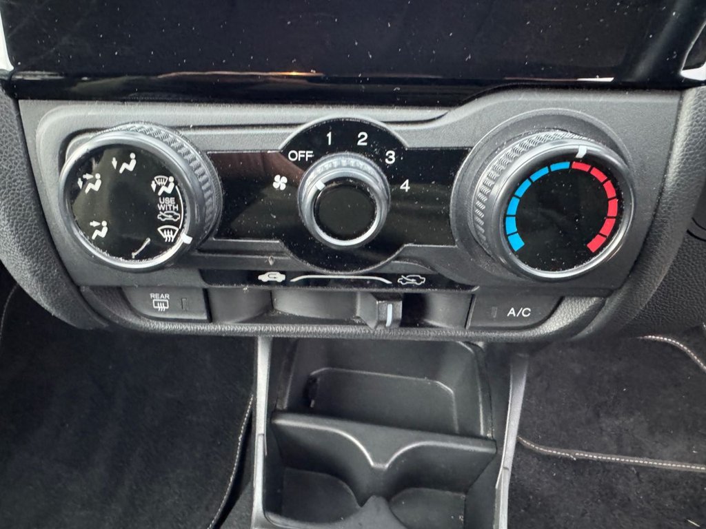 Used Honda Jazz 2018 for sale - 77655560: Photo 15