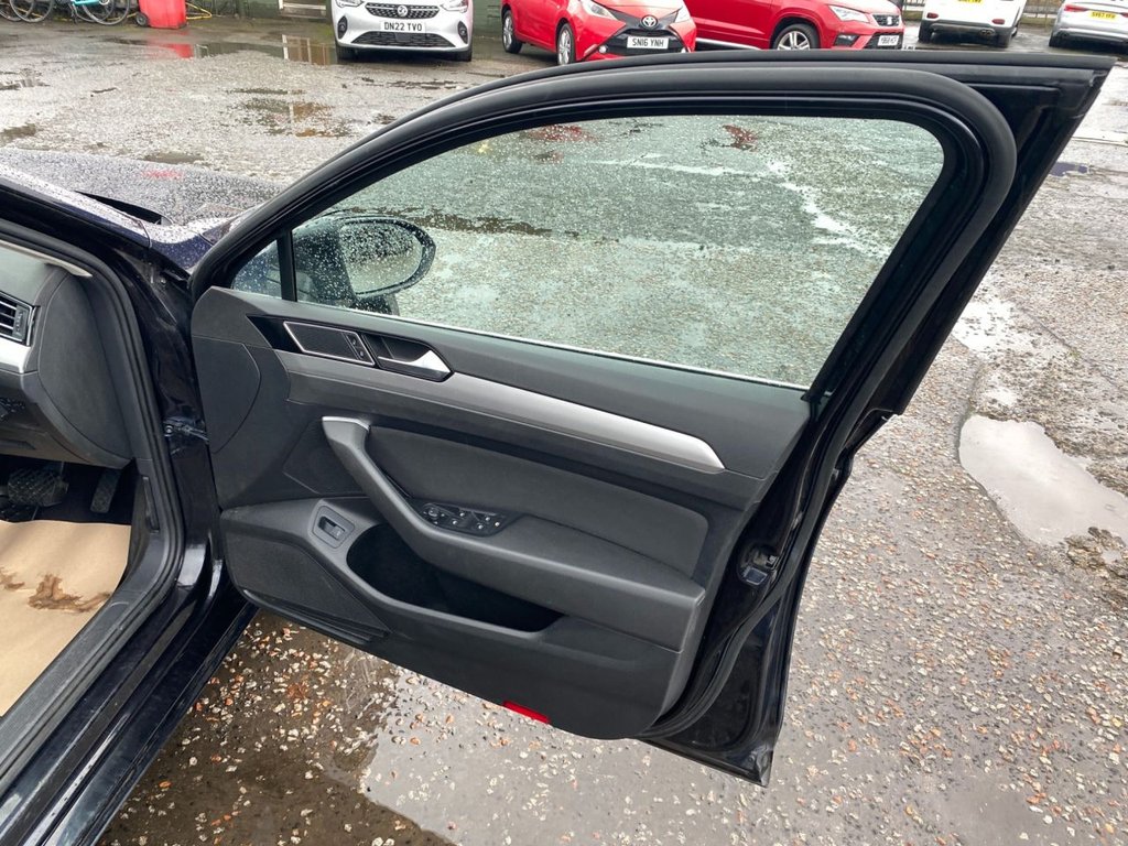 Used Volkswagen Passat 2015 for sale - 76147750: Photo 33