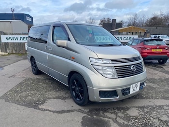 Used Nissan Elgrand 2013 for sale - 77680902: Photo