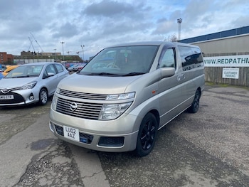 Used Nissan Elgrand 2013 for sale - 77680902: Photo