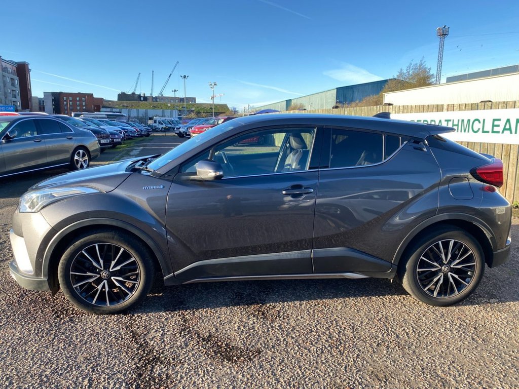 Used Toyota C-HR 2018 for sale - 76604951: Photo 4