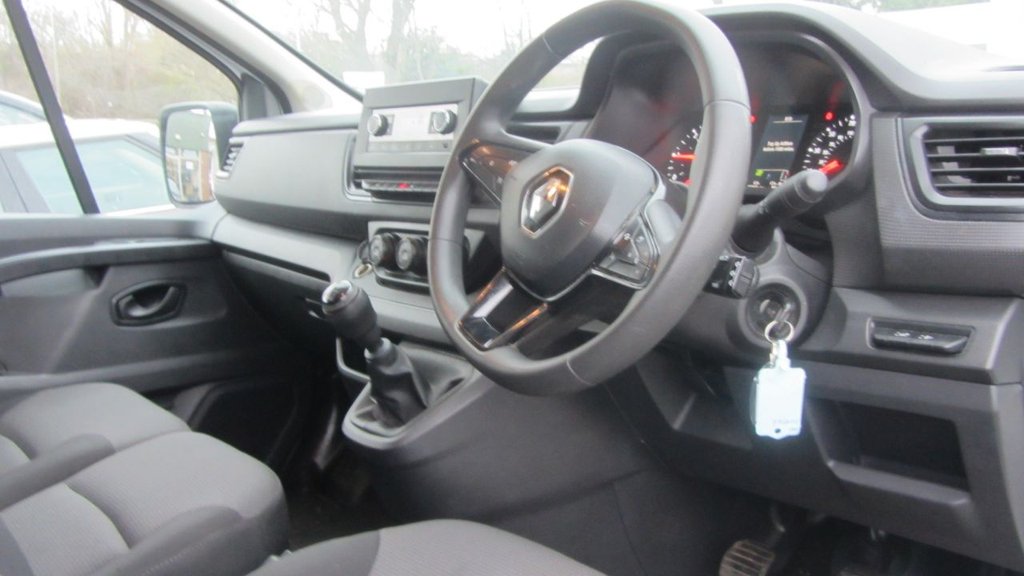 Used Renault Trafic 2022 for sale - 76132560: Photo 32