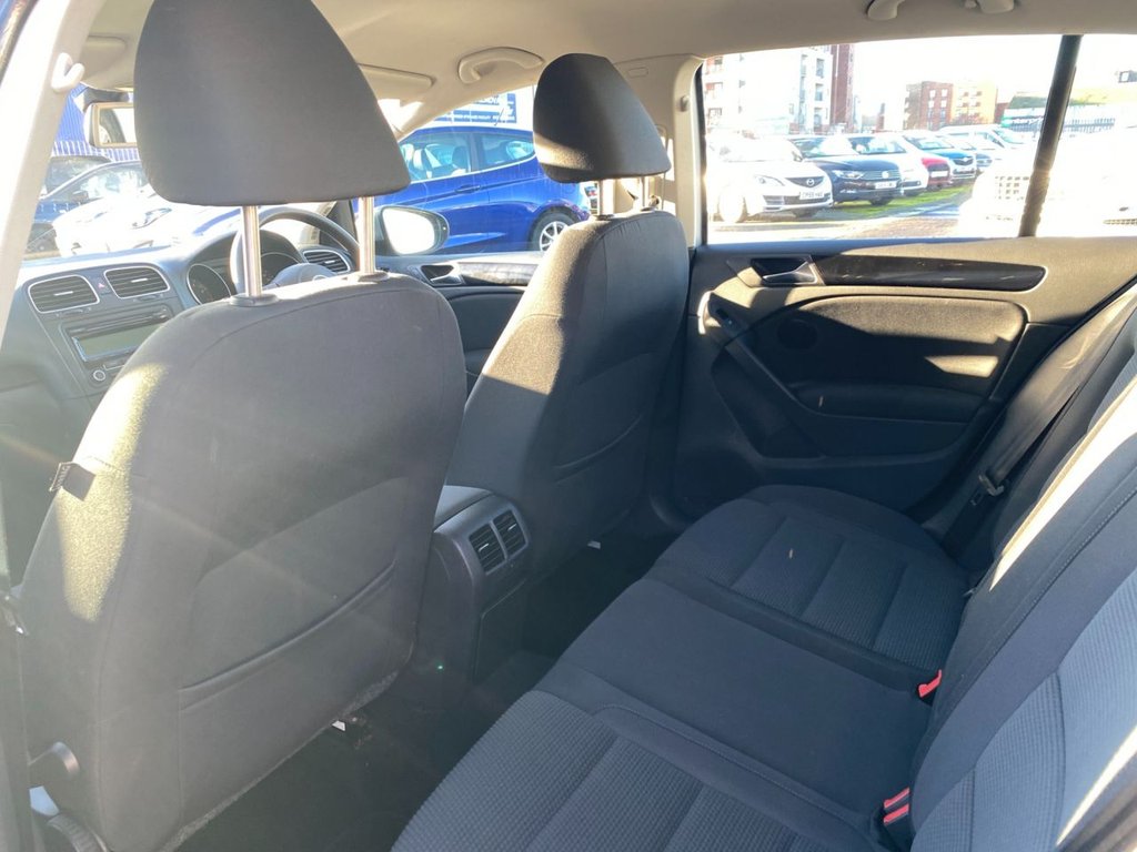 Used Volkswagen Golf 2010 for sale - 77014318: Photo 14