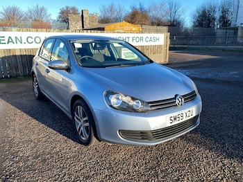 Used Volkswagen Golf 2010 for sale - 77014318: Photo