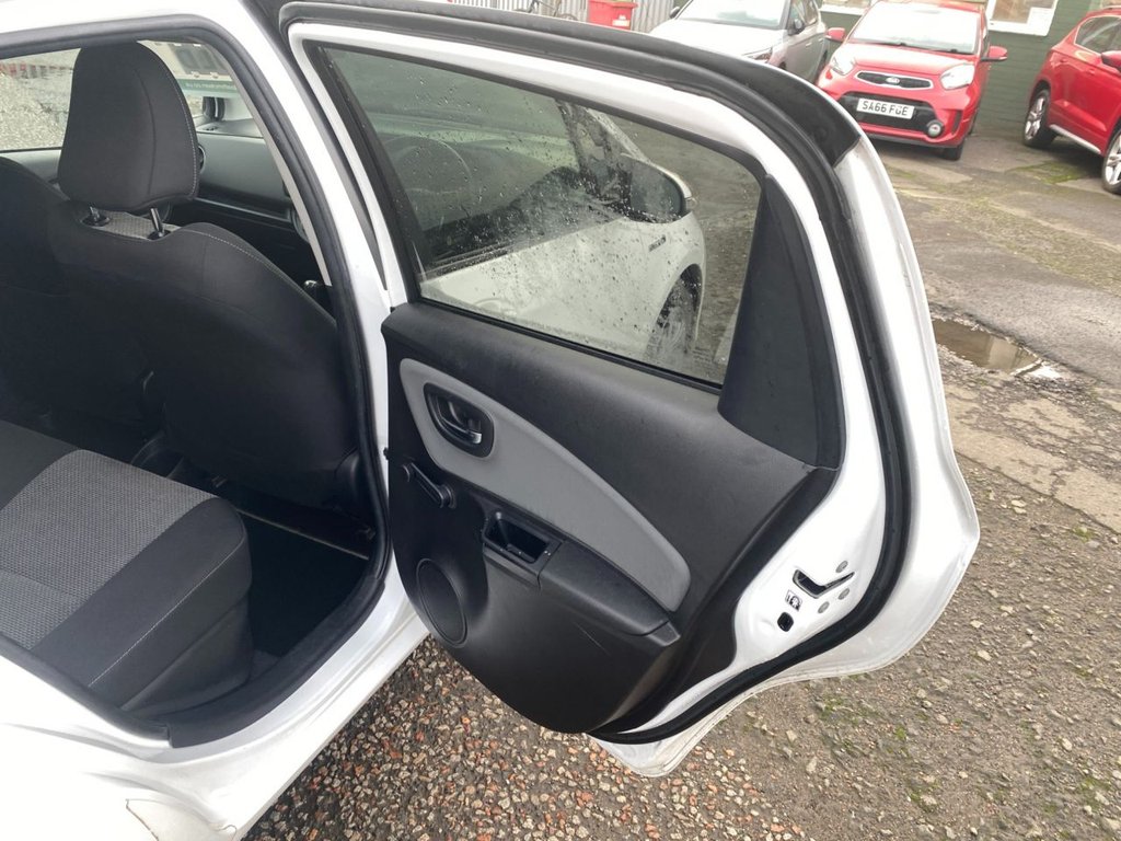 Used Toyota Yaris 2025 for sale - 76986383: Photo 29