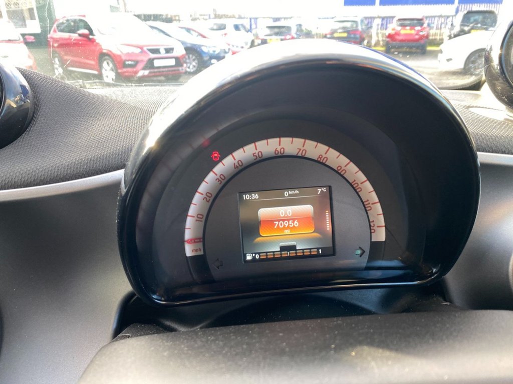 Used smart fortwo 2017 for sale - 77172069: Photo 14