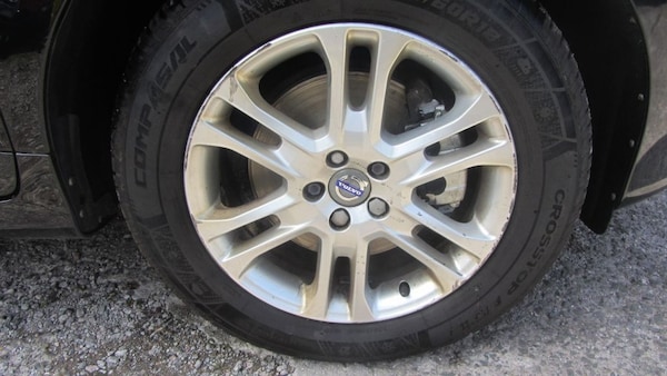 Used Volvo XC60 2015 for sale - 75307177: Photo 10