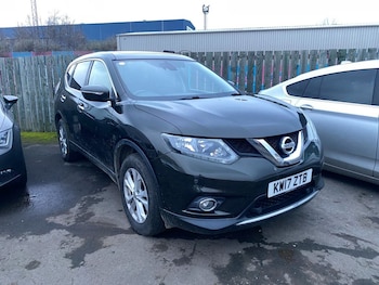 Used Nissan X-Trail 2017 for sale - 77200162: Photo
