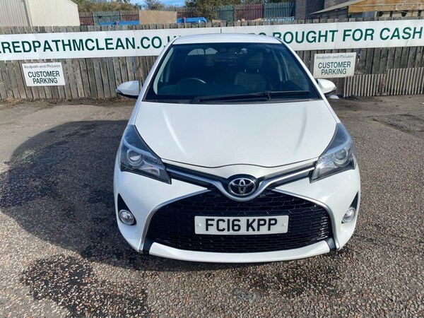 Used Toyota Yaris 2016 for sale - 76092880: Photo 2