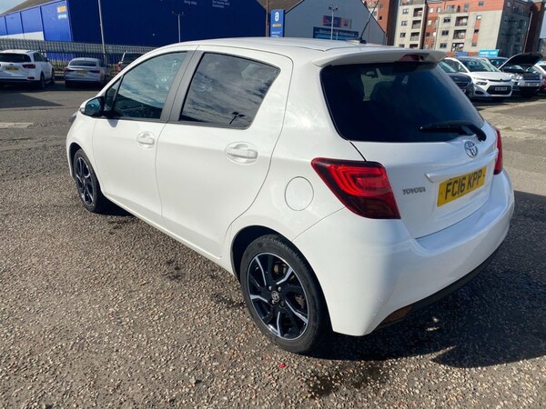 Used Toyota Yaris 2016 for sale - 76092880: Photo 5