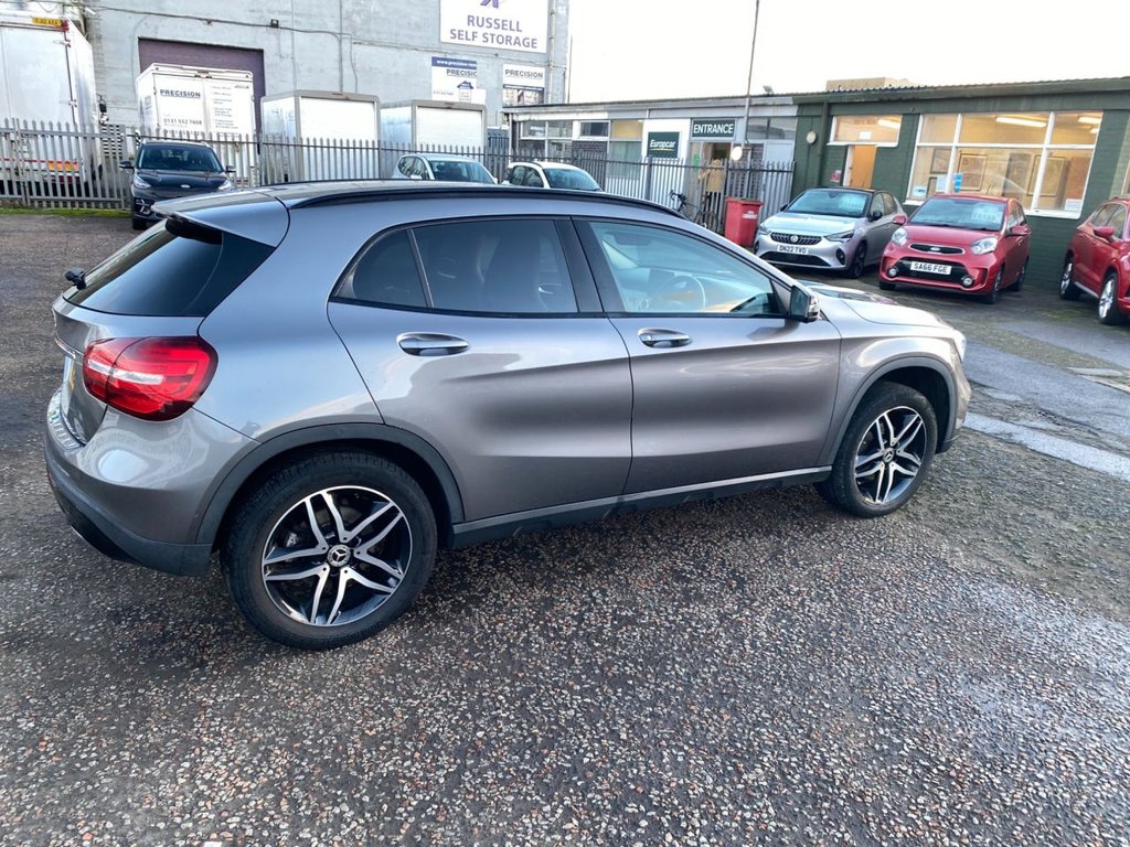 Used Mercedes-Benz GLA 2020 for sale - 77080380: Photo 8