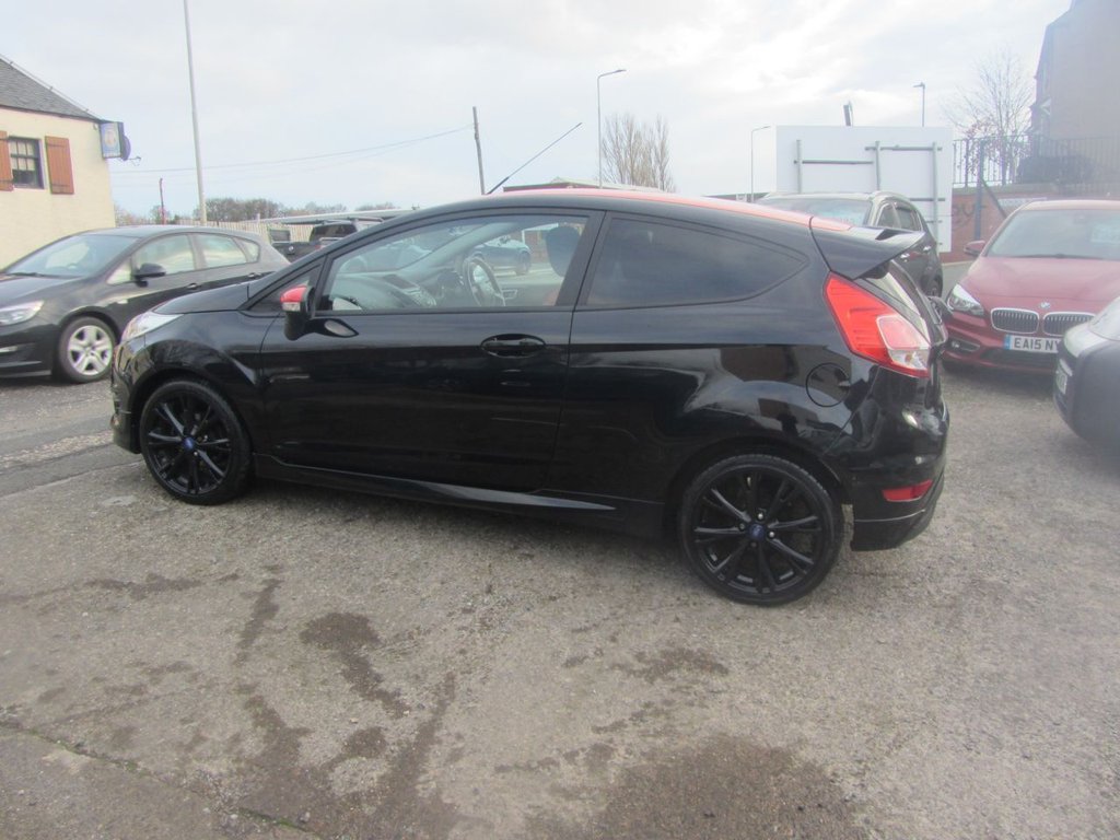 Used Ford Fiesta 2015 for sale - 76910328: Photo 9