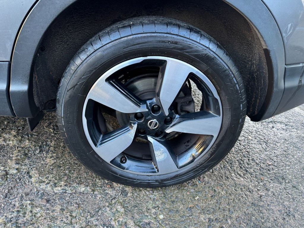 Used Nissan Qashqai 2015 for sale - 76962552: Photo 15