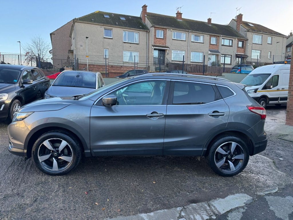 Used Nissan Qashqai 2015 for sale - 76962552: Photo 4