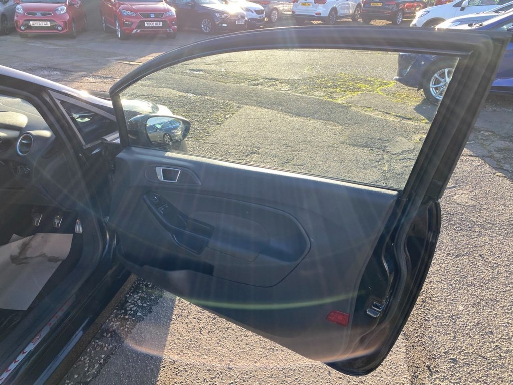 Used Ford Fiesta 2014 for sale - 76711347: Photo 28