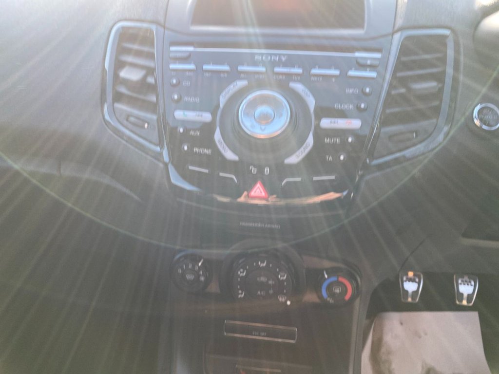 Used Ford Fiesta 2014 for sale - 76711347: Photo 31