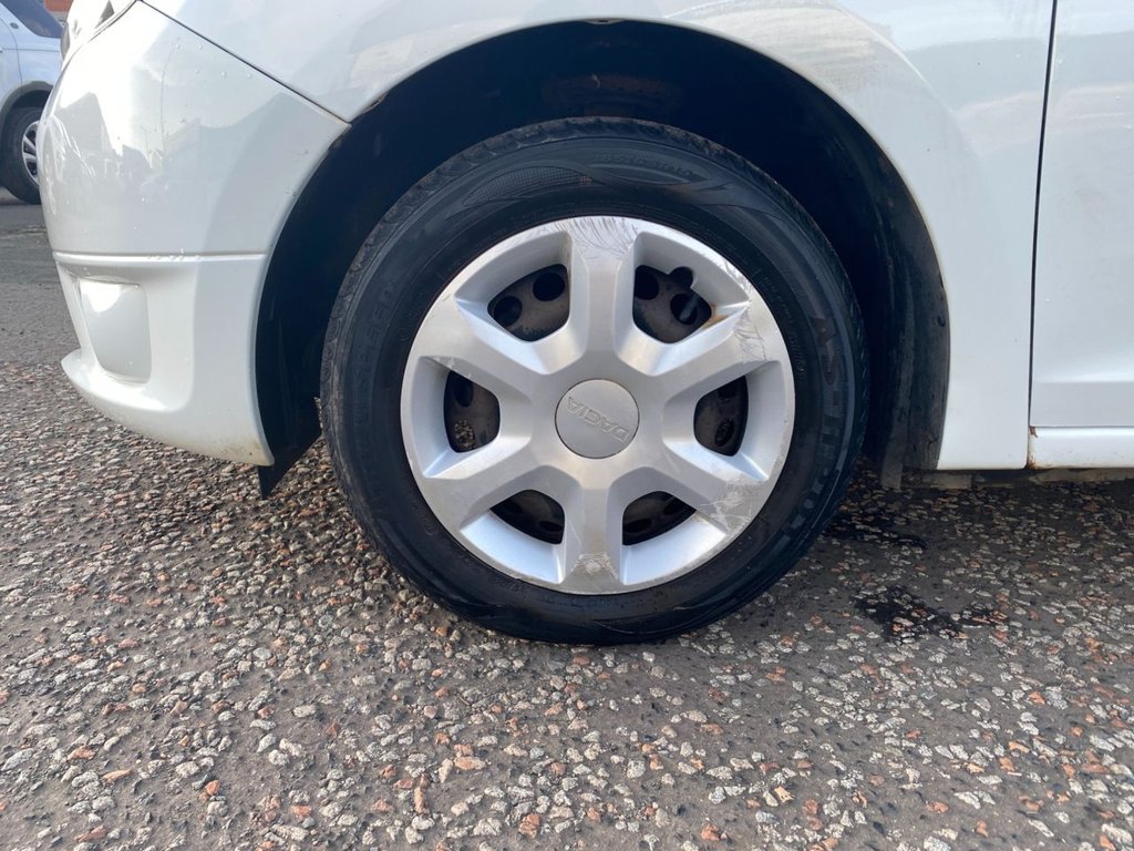 Used Dacia Sandero 2014 for sale - 76367474: Photo 11