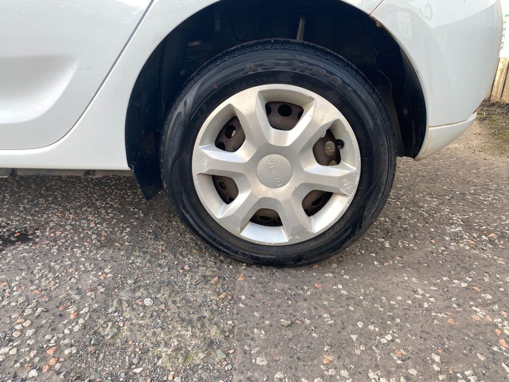 Used Dacia Sandero 2014 for sale - 76367474: Photo 12