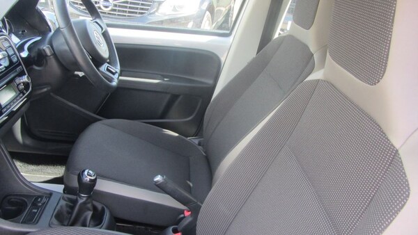 Used Volkswagen up! 2015 for sale - 75488207: Photo 17