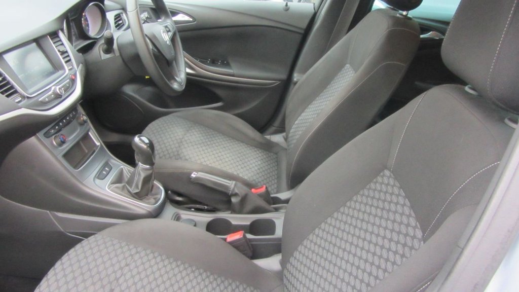 Used Vauxhall Astra 2018 for sale - 77384590: Photo 15