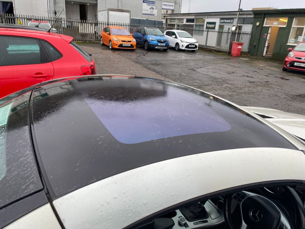 Used Mercedes-Benz SLK 2013 for sale - 77122332: Photo 12