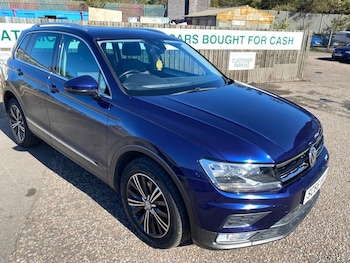 Volkswagen - Tiguan