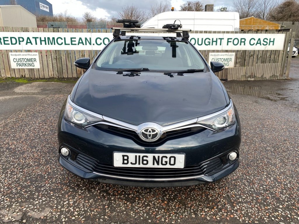Used Toyota Auris 2016 for sale - 77276031: Photo 2