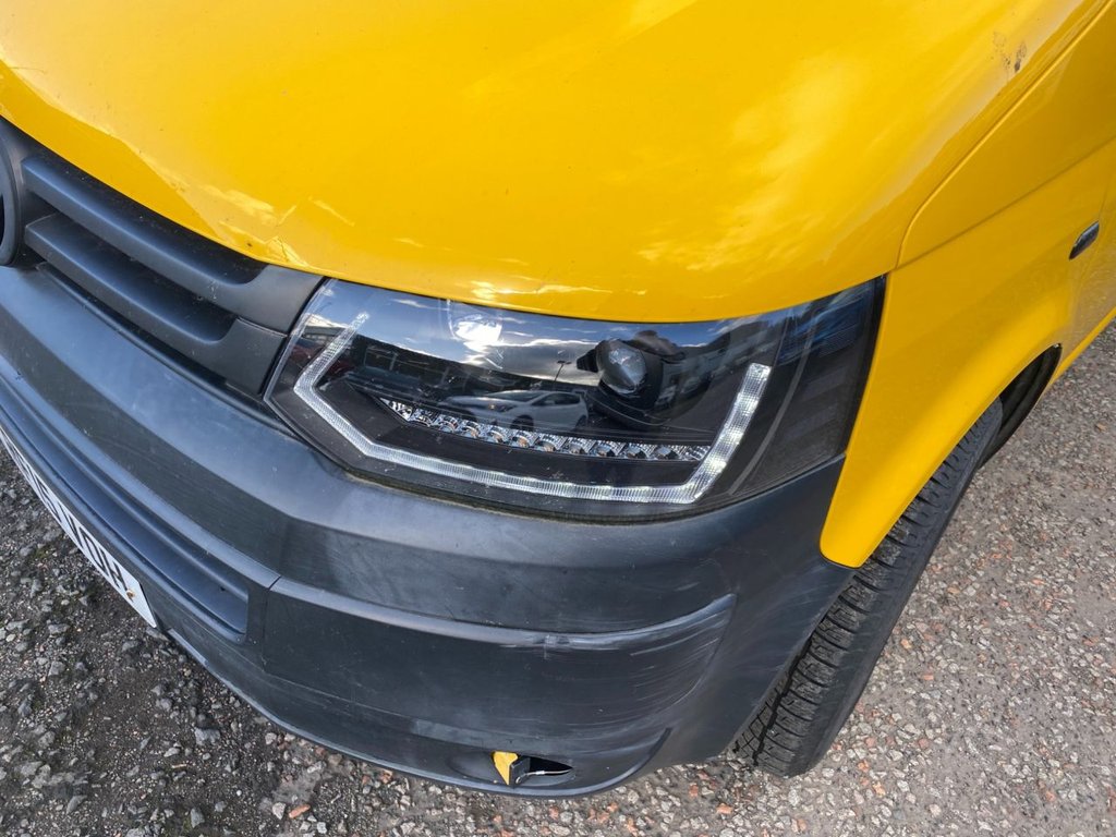 Used Volkswagen Transporter 2015 for sale - 76345820: Photo 15