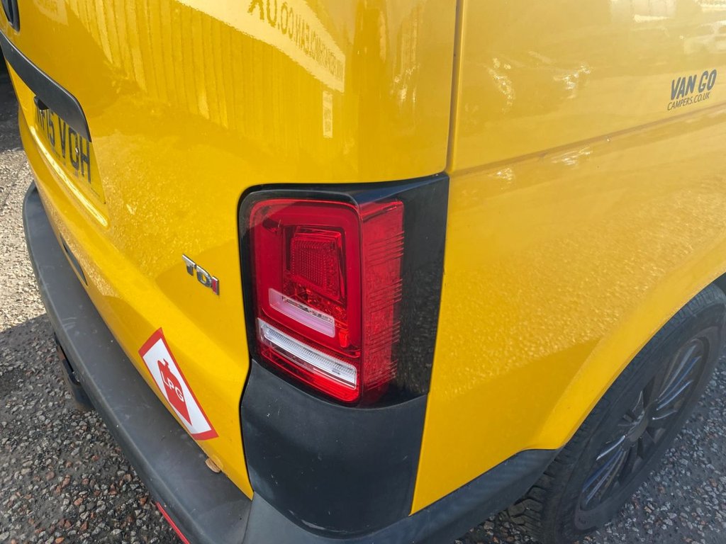 Used Volkswagen Transporter 2015 for sale - 76345820: Photo 21