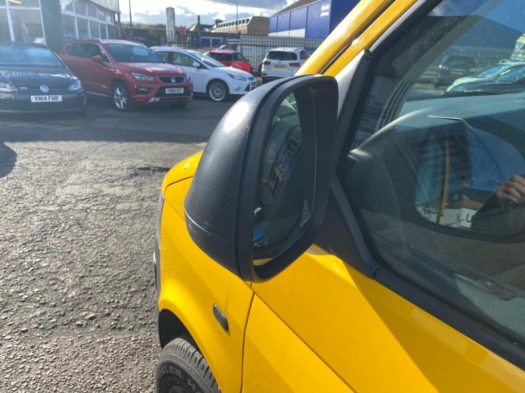 Used Volkswagen Transporter 2015 for sale - 76345820: Photo 24