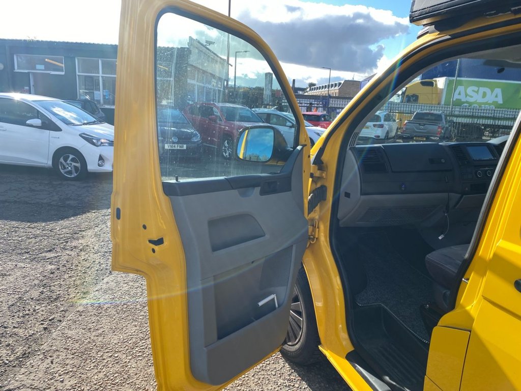 Used Volkswagen Transporter 2015 for sale - 76345820: Photo 26