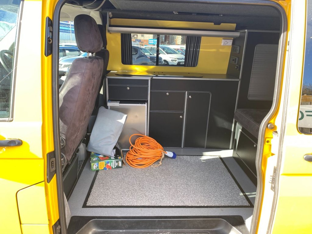 Used Volkswagen Transporter 2015 for sale - 76345820: Photo 28