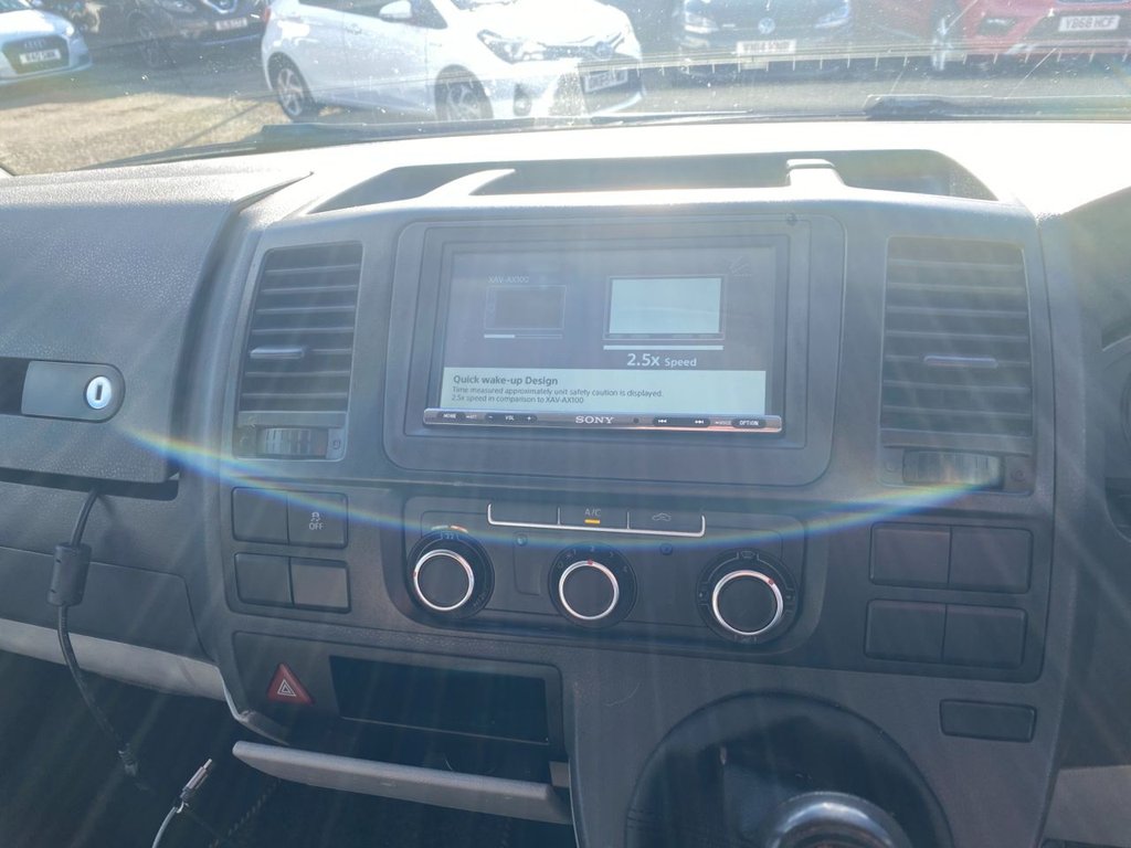 Used Volkswagen Transporter 2015 for sale - 76345820: Photo 35