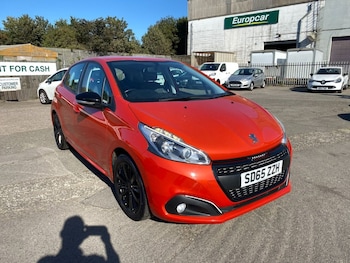 Used Peugeot 208 2015 for sale - 75641982: Photo