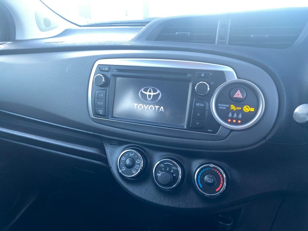 Used Toyota Yaris 2013 for sale - 76632442: Photo 16