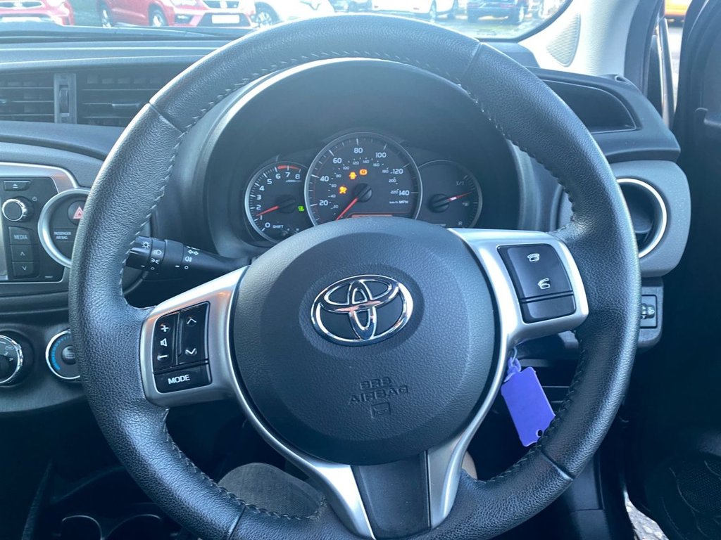 Used Toyota Yaris 2013 for sale - 76632442: Photo 17