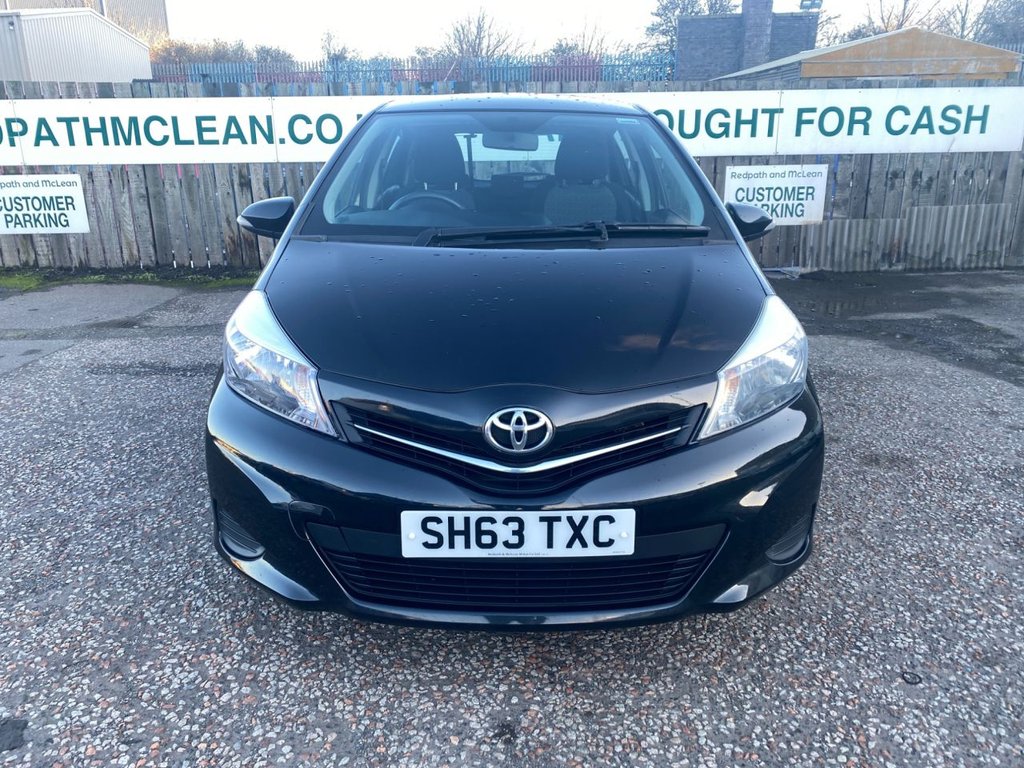 Used Toyota Yaris 2013 for sale - 76632442: Photo 2
