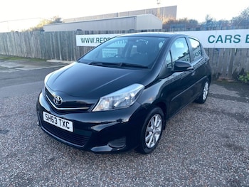 Used Toyota Yaris 2013 for sale - 76632442: Photo