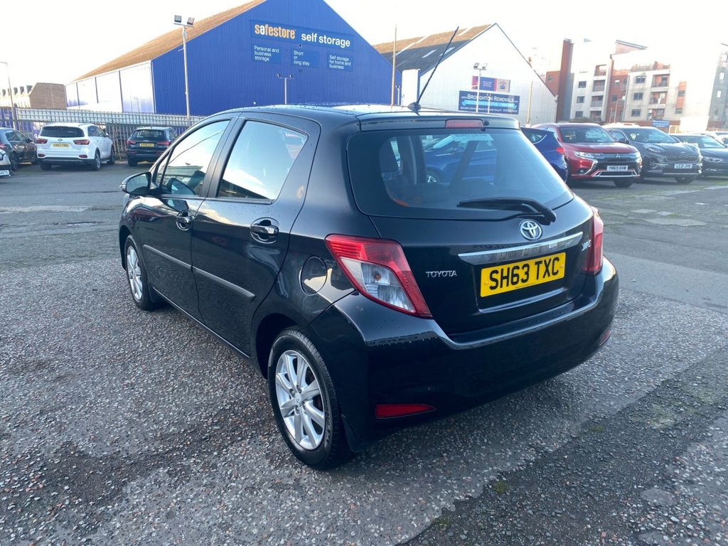 Used Toyota Yaris 2013 for sale - 76632442: Photo 5