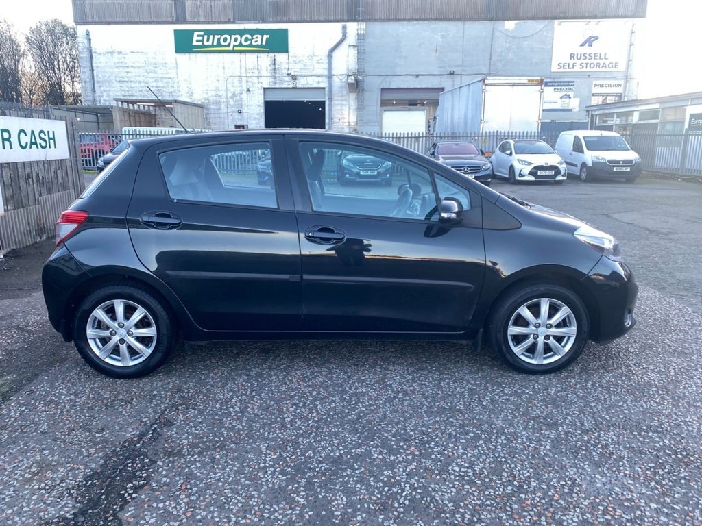 Used Toyota Yaris 2013 for sale - 76632442: Photo 8