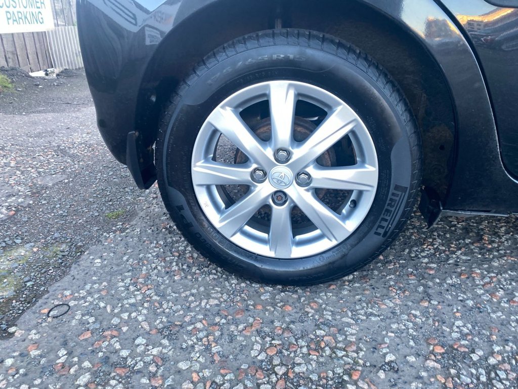 Used Toyota Yaris 2013 for sale - 76632442: Photo 9