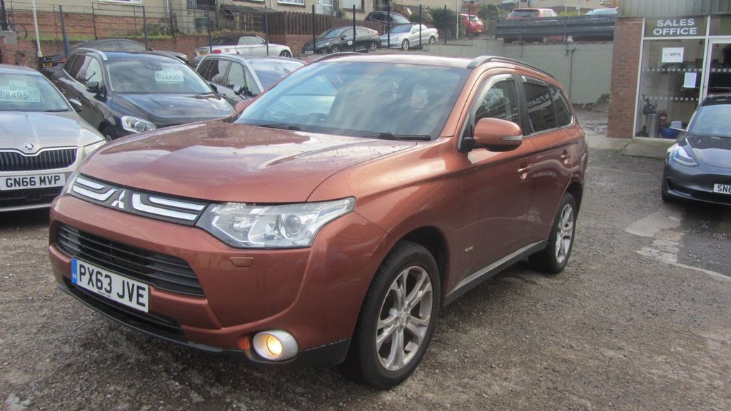 Used Mitsubishi Outlander 2014 for sale - 76380085: Photo 3