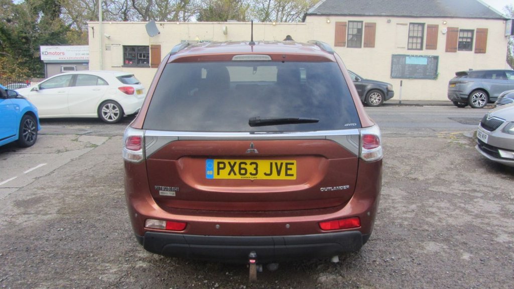 Used Mitsubishi Outlander 2014 for sale - 76380085: Photo 4
