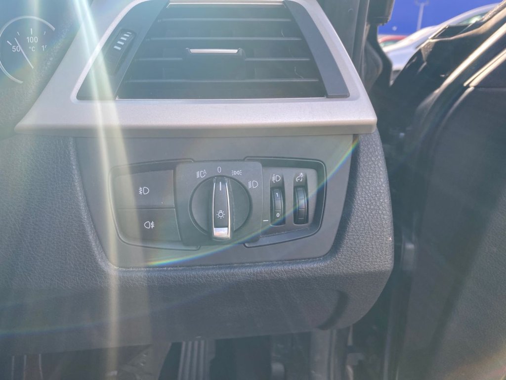 Used BMW 3 Series 2016 for sale - 77655128: Photo 23