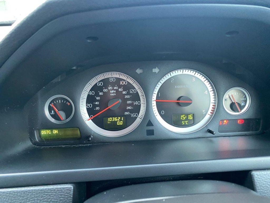 Used Volvo XC90 2010 for sale - 77327992: Photo 16