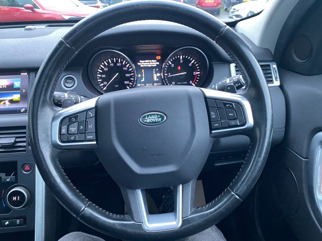 Used Land Rover Discovery Sport 2016 for sale - 77153474: Photo 21